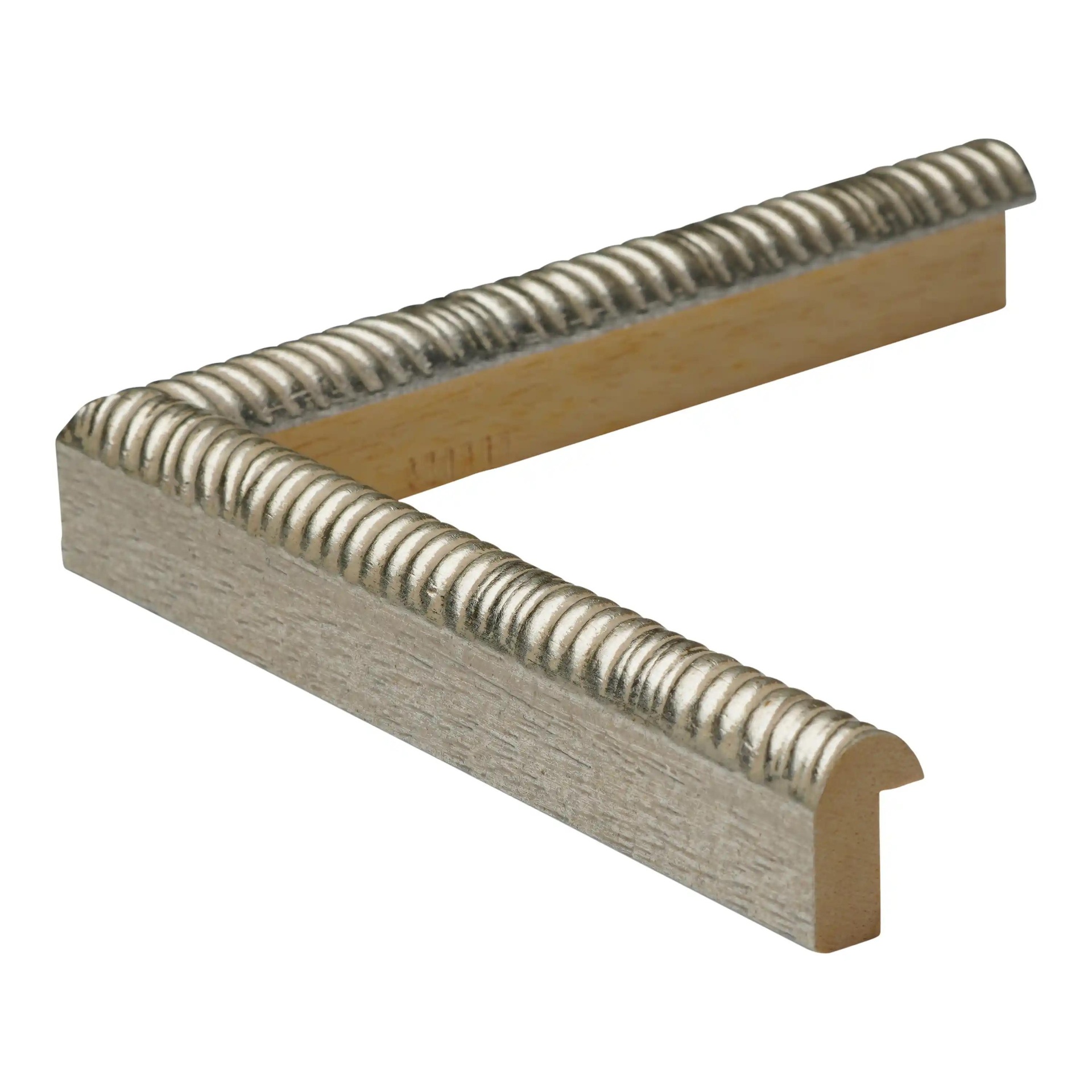 2821 - 5/8"  SILVER SPIRAL