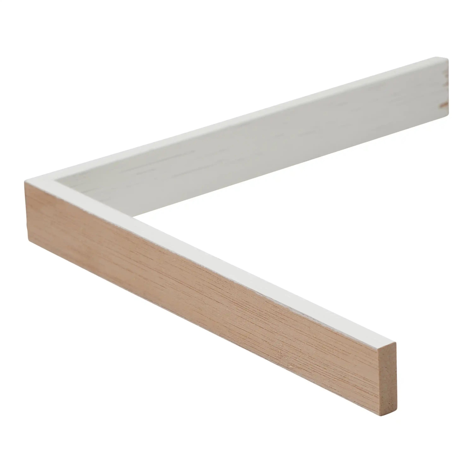 ~CLOSEOUT~ 3118 - 3/4" WHITE SPACER