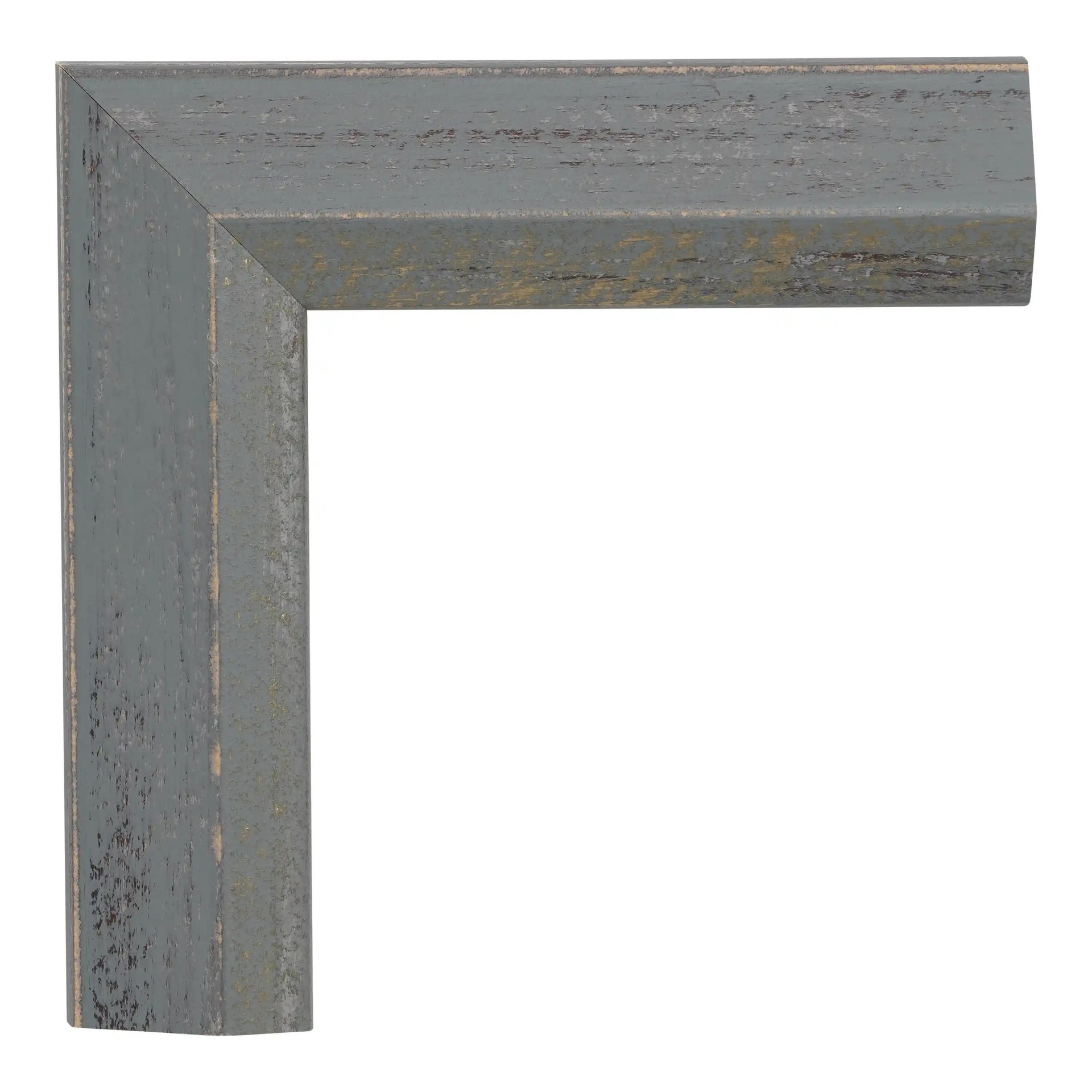 3256 - 1 1/2" Grey Slope w/ Gold Lip