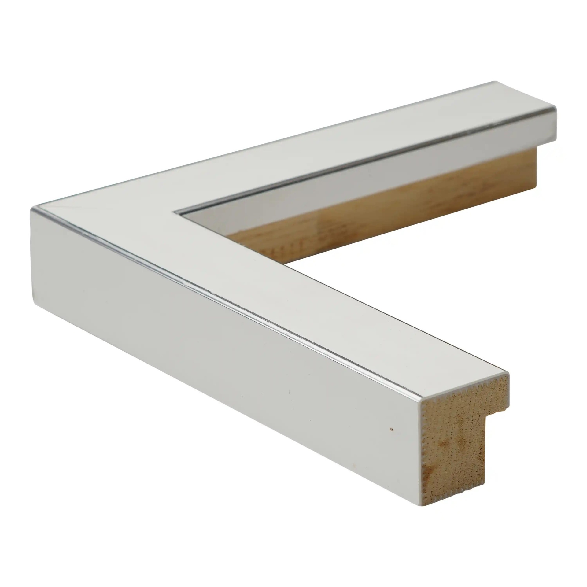 M266-22 - 1" WHITE W/ SILVER EDGE