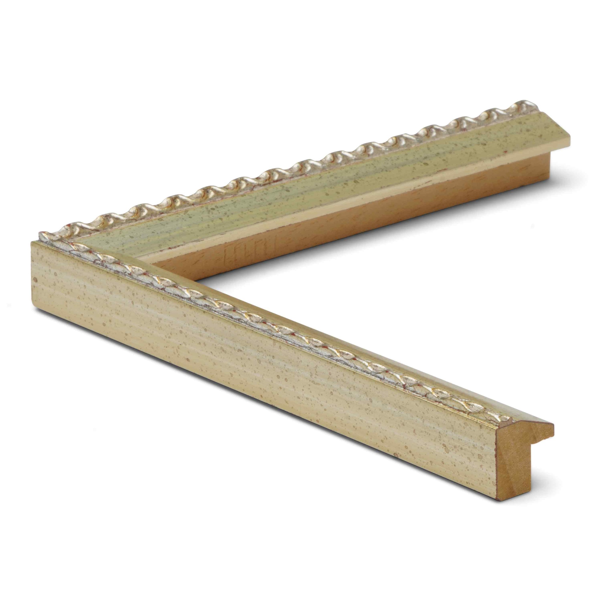 3178 - 5/8" SILVER W/ ORNATE EDGE