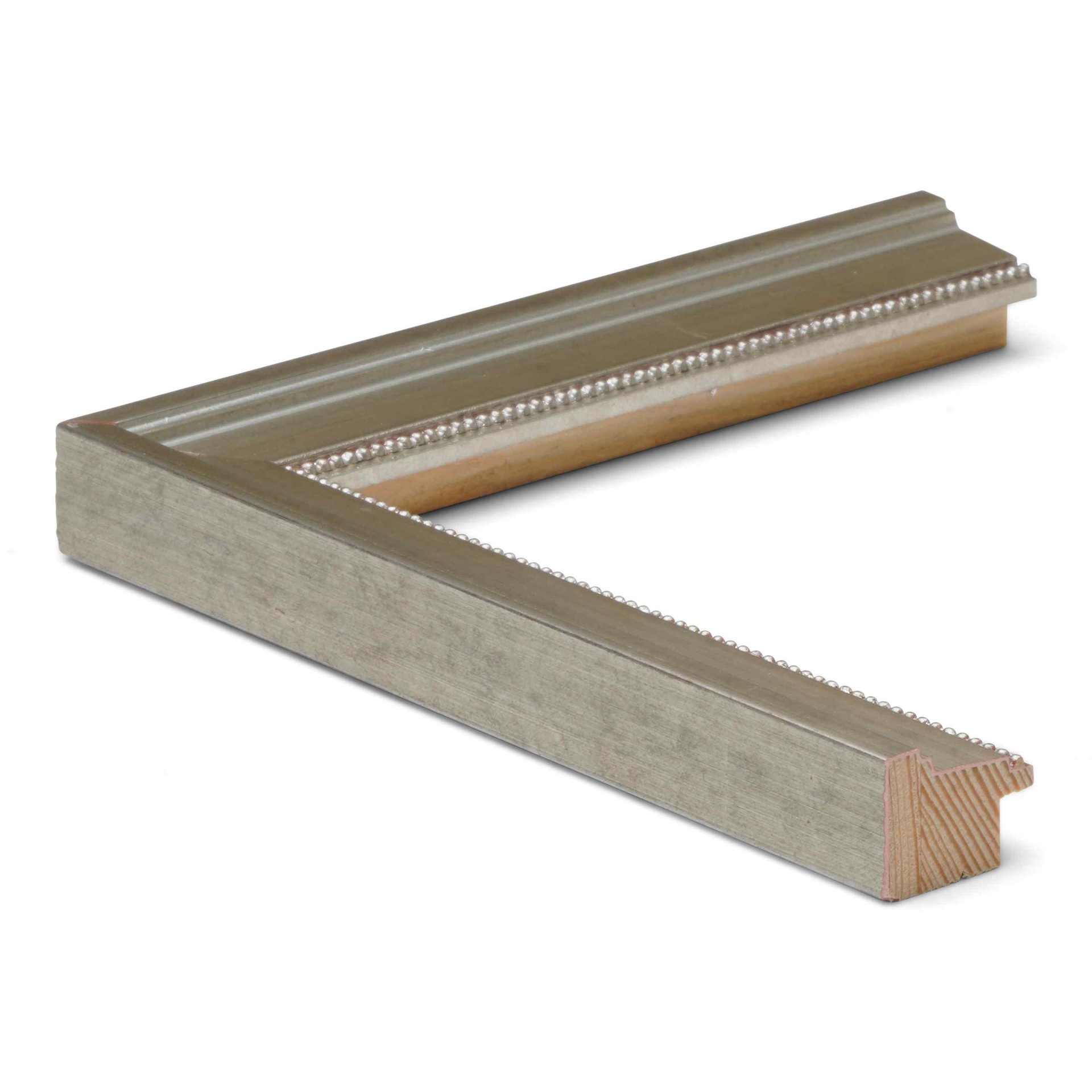 3188 - 7/8" BRIGHT SILVER SMALL BEADS