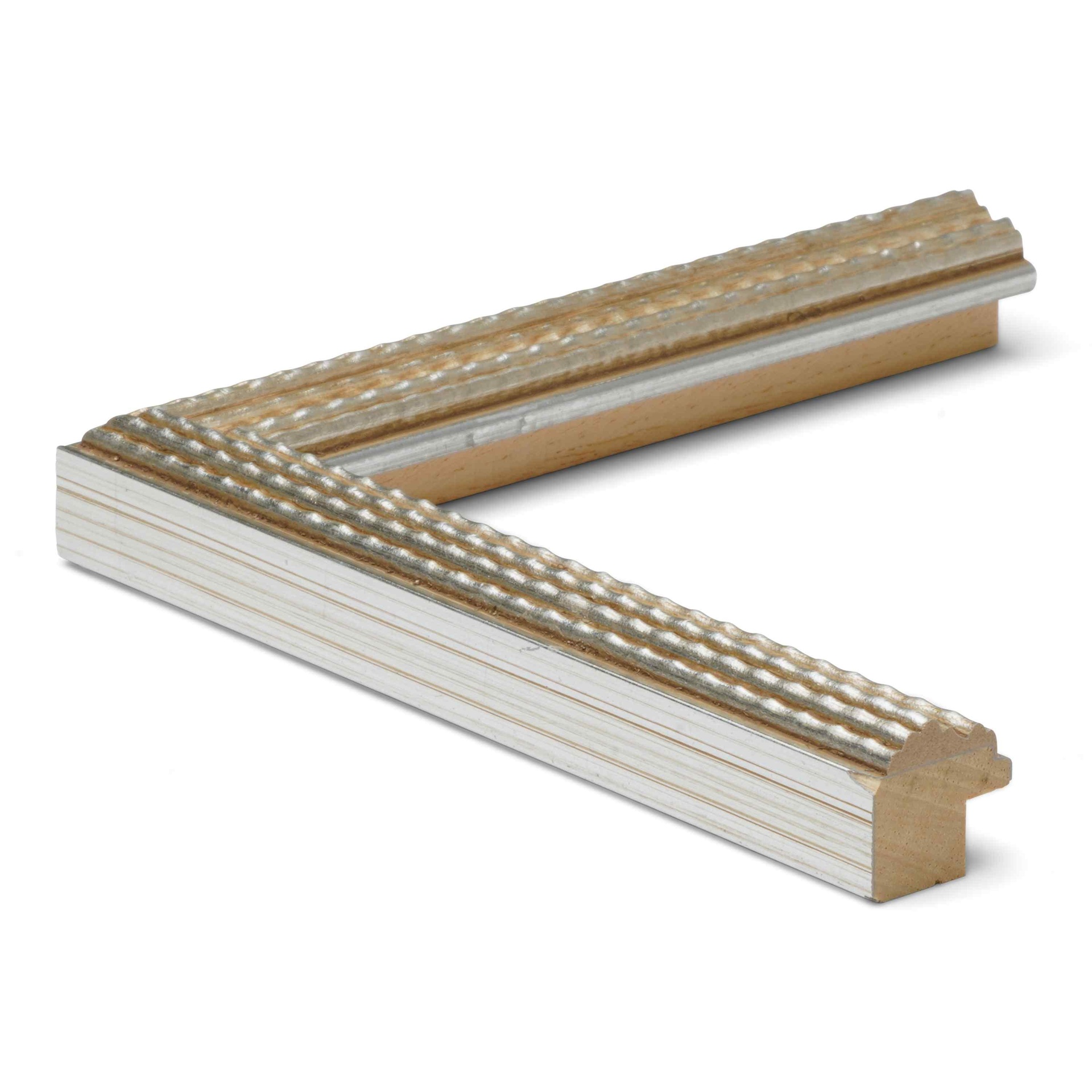 3190 - 7/8" SILVER DUTCH RIPPLE