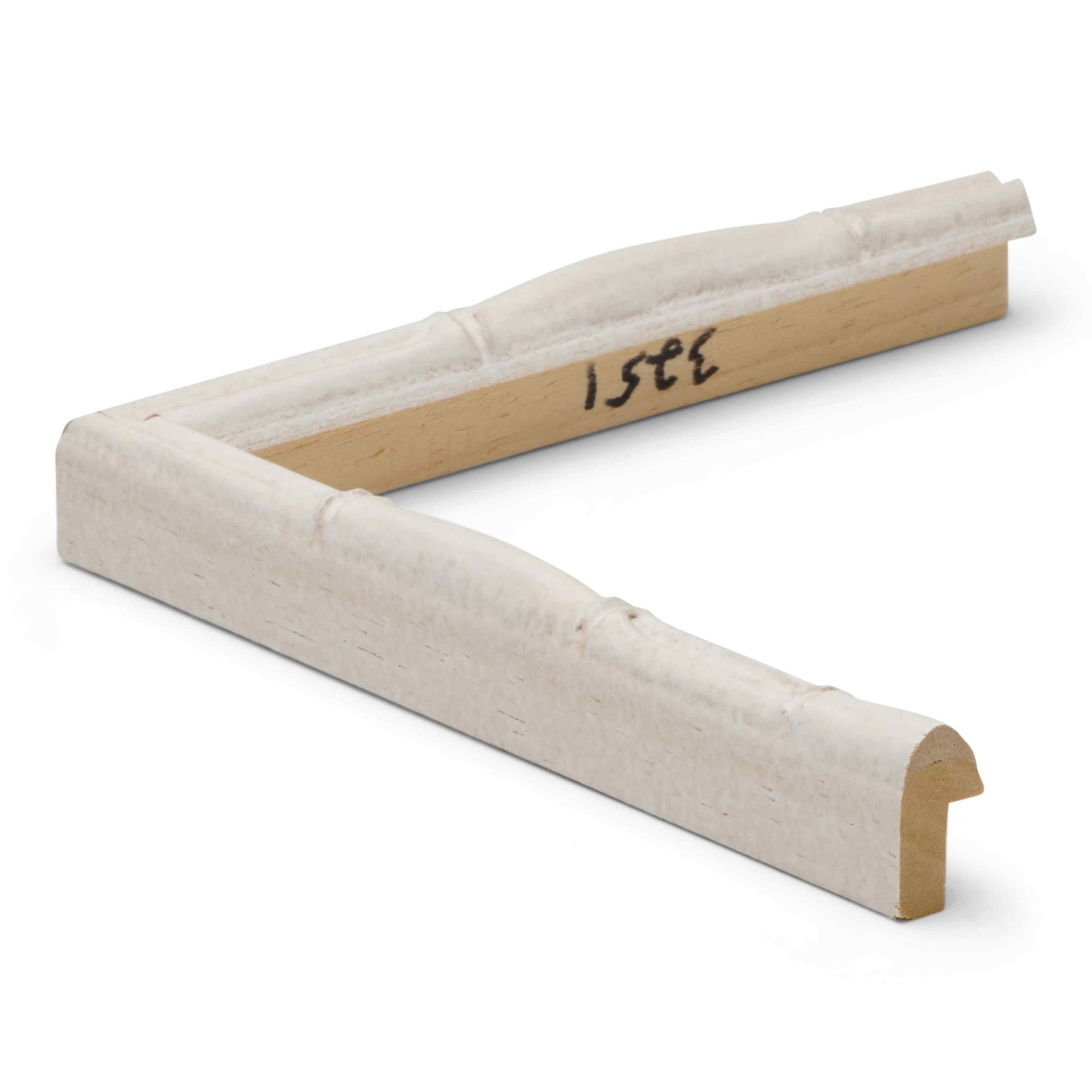 3251 - 1/2" WHITE BAMBOO