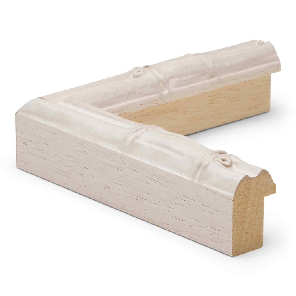 3252 - 1-1/4  WHITE BAMBOO