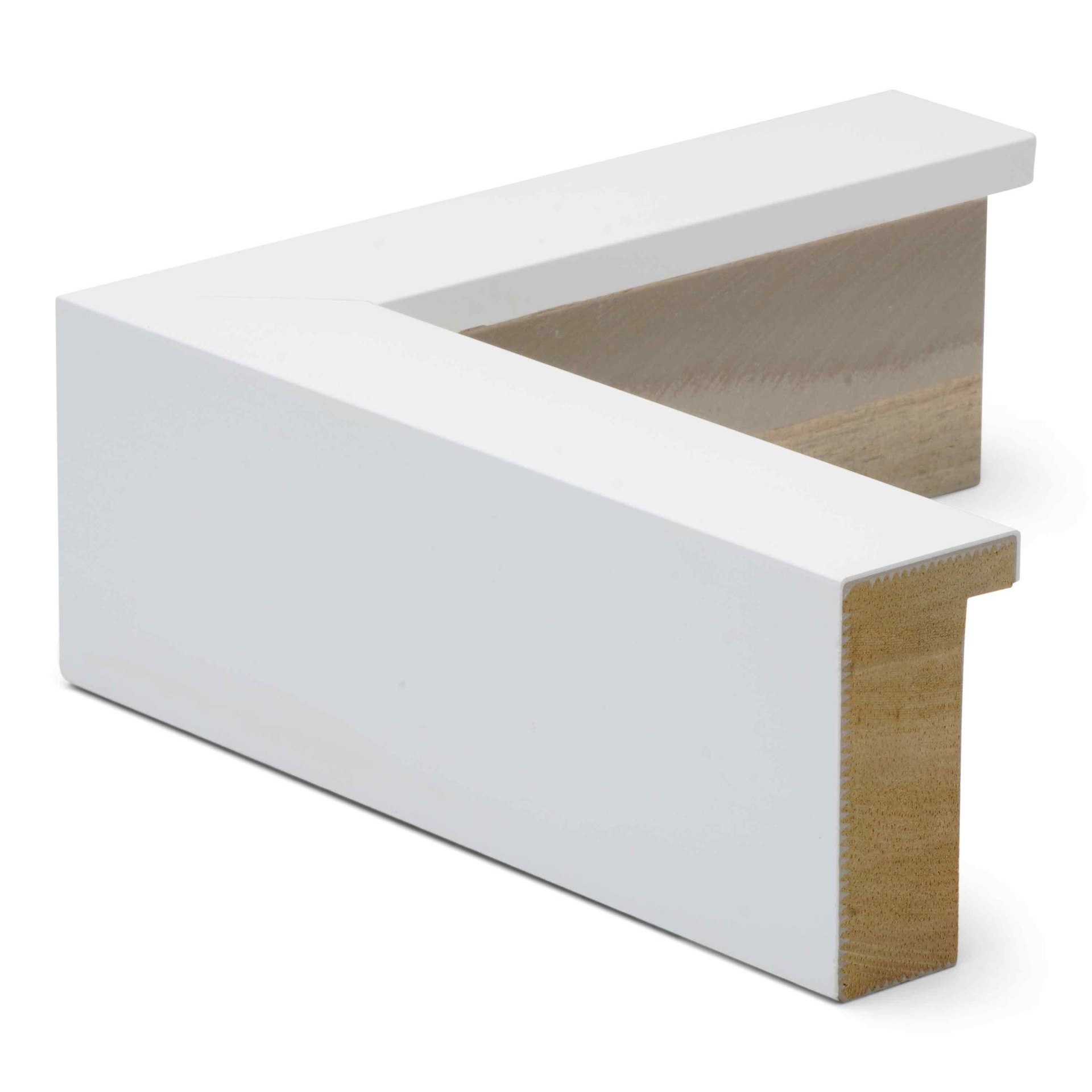 ~DISCONTINUED~ - 5051 - 1-1/4" WHITE SHADOWBOX~~~