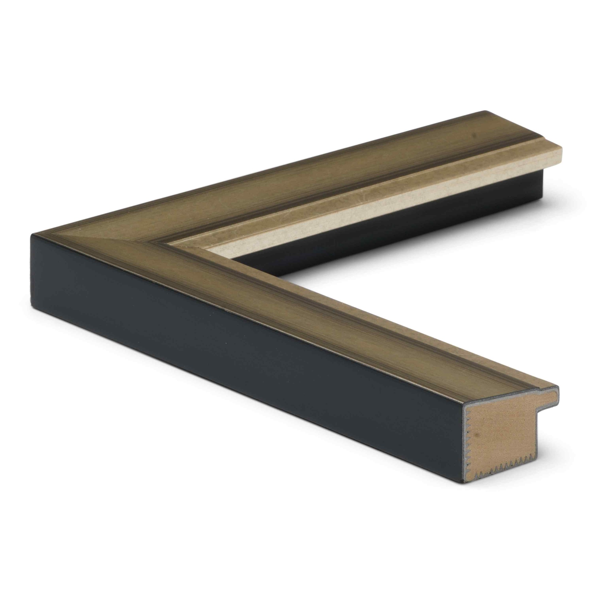 5134 - 1-1/8" SILVER W/ BLACK SCRATCHES