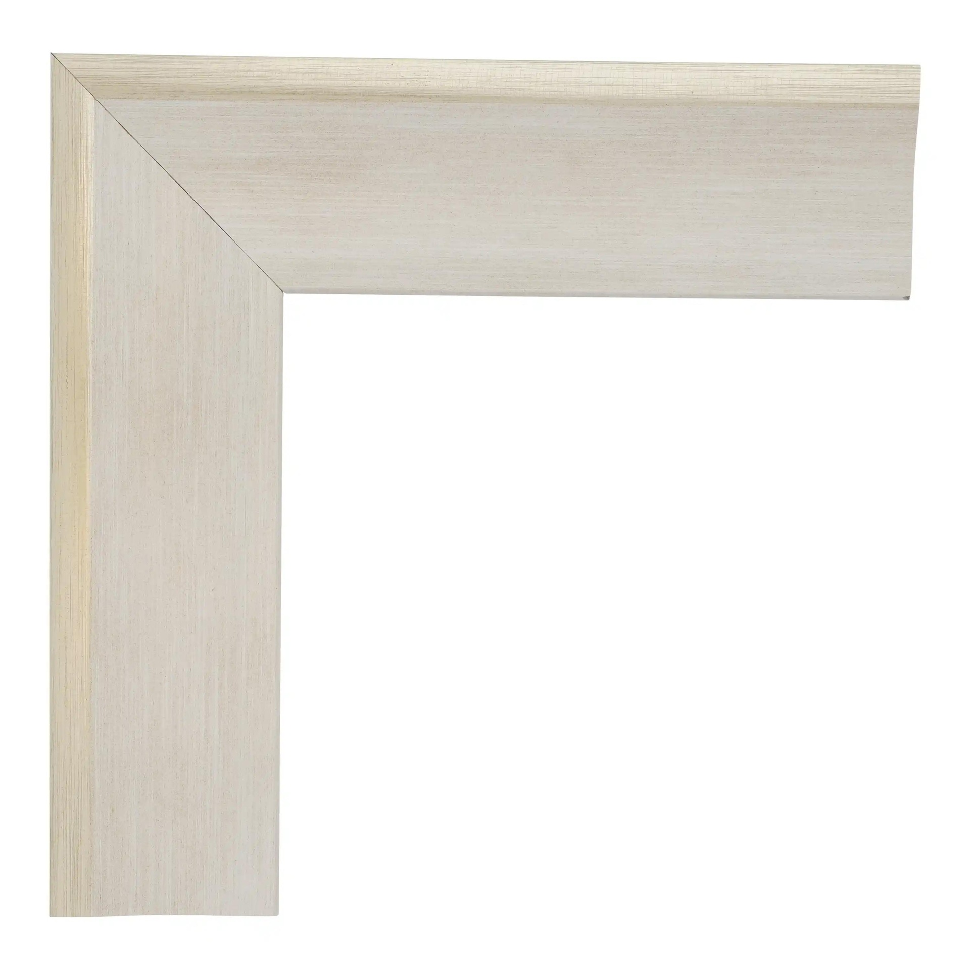 2712 - 1-1/2"  WHITE SILVER TRIM