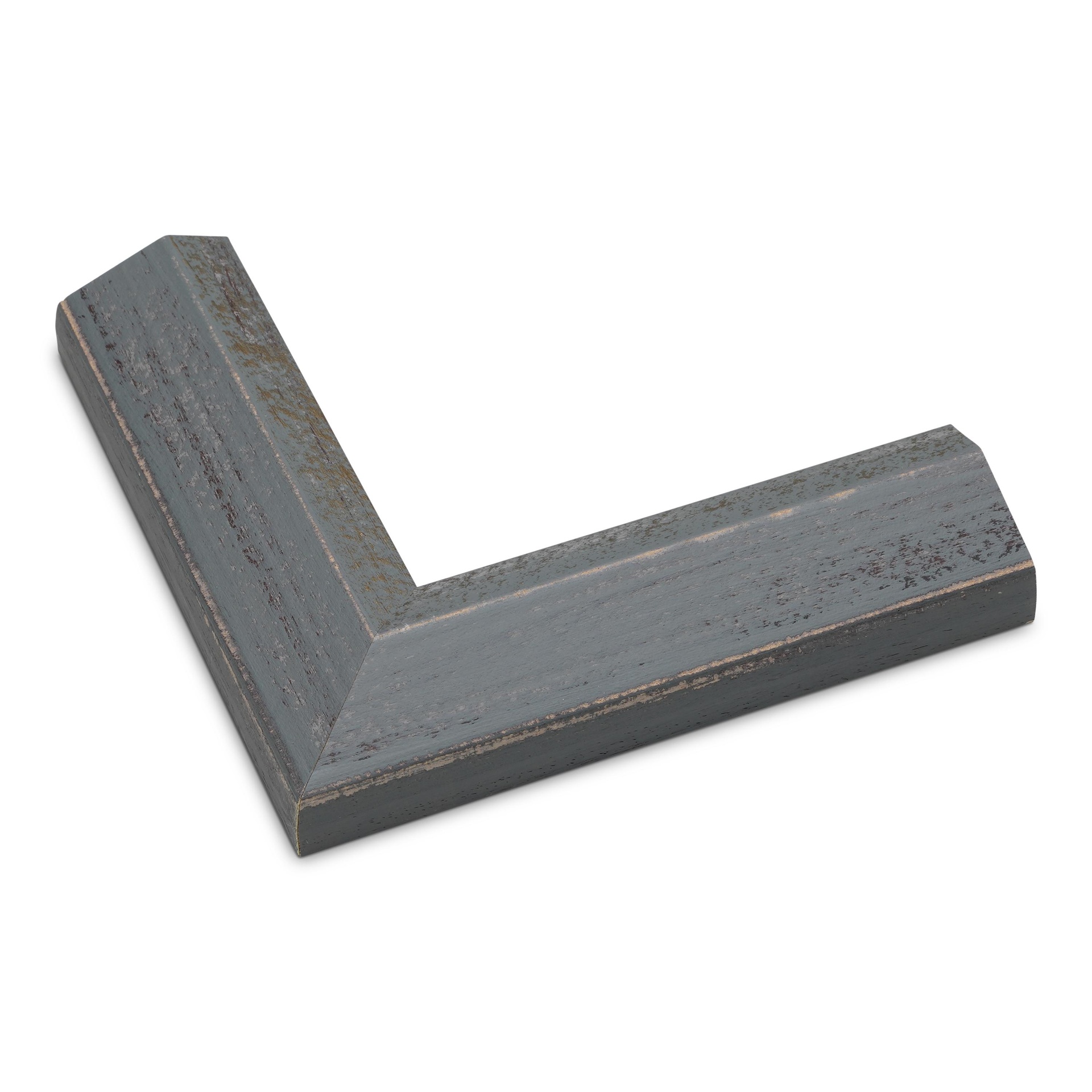 3256 - 1 1/2" Grey Slope w/ Gold Lip